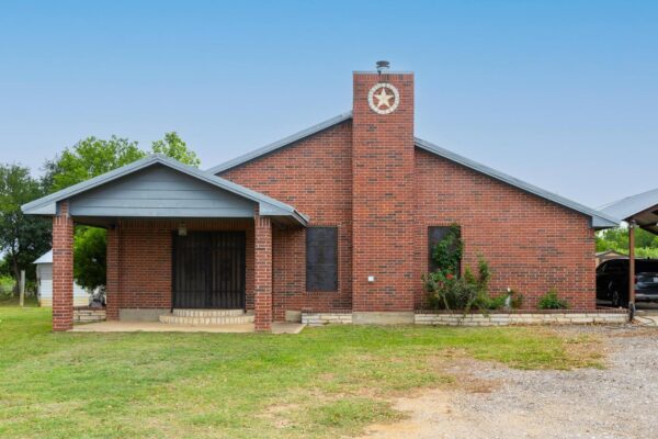 176 Old Lexington Rd #C, Elgin