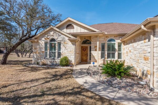 502 Carriage Oaks Dr, Liberty Hill