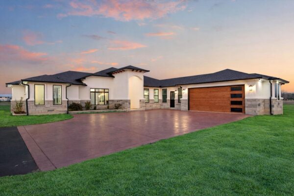 178 Balch Rd, Elgin