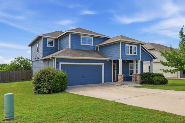 701 Liard River Rd, Hutto
