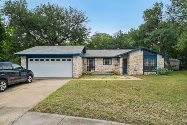 5409 Hunters Gln, Austin