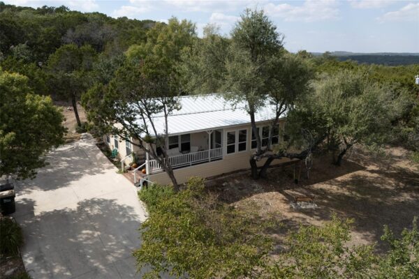 112 Liberty Ln Ln, Wimberley