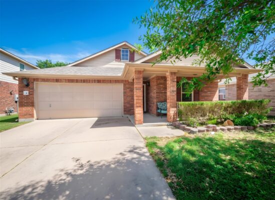 412 Emma Rose Trl, Leander