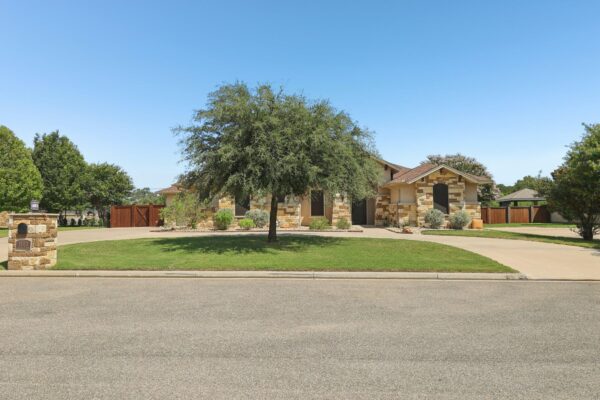 1143 Niagara Hts, Belton