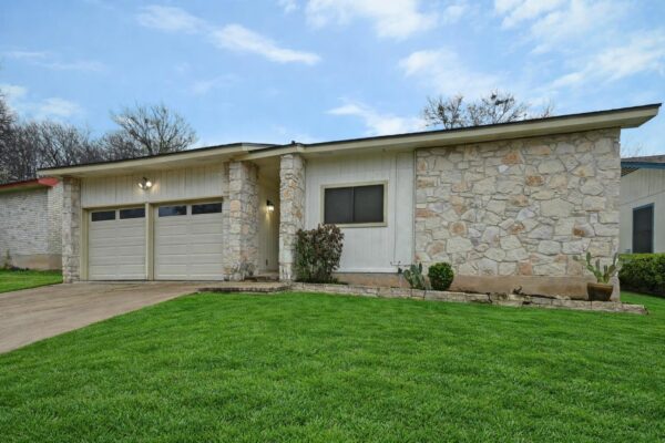 4912 Cabob St, Austin