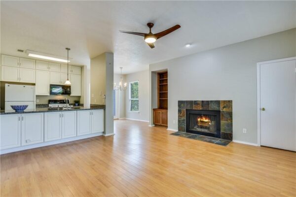 3011 Fruth St #302, Austin