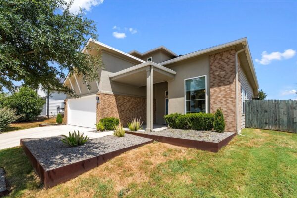 16536 Summery St, Manor
