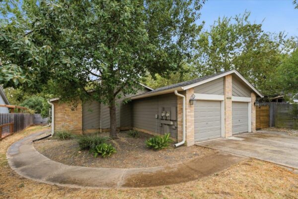 6713 West Gate Blvd #A, Austin
