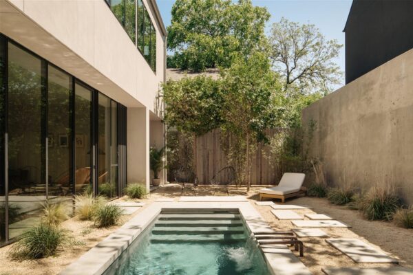 5410 Duval St #2, Austin
