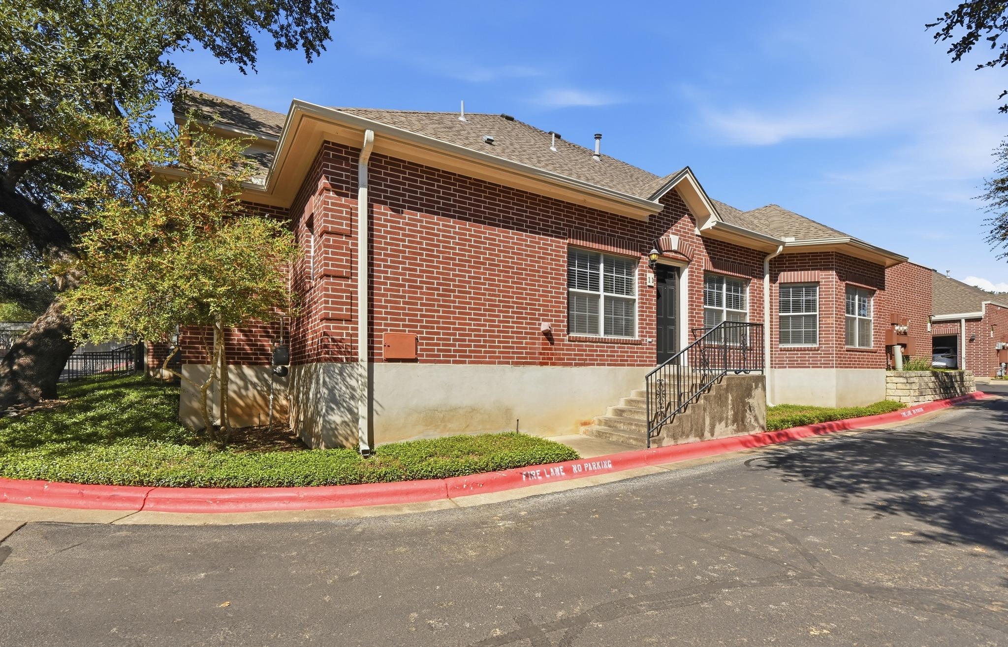 5515 Davis Ln #1, Austin, TX 78749