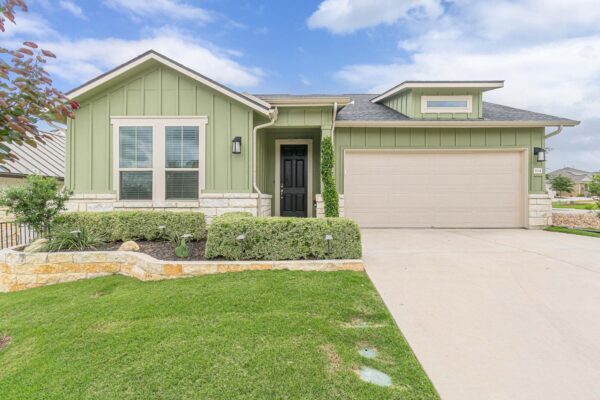 104 Singing Sumac Way, San Marcos