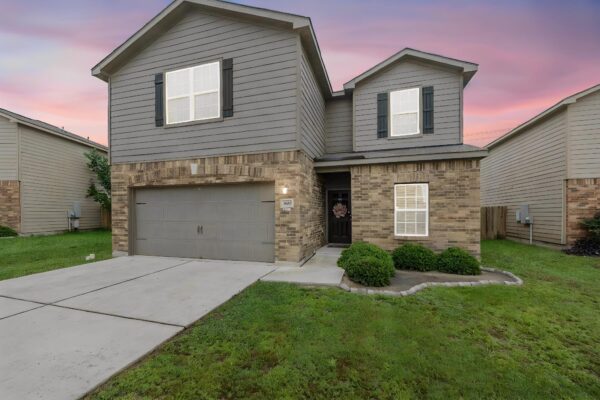 660 Yearwood Ln, Jarrell