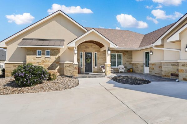 106 Rangeway Cir, Kingsland