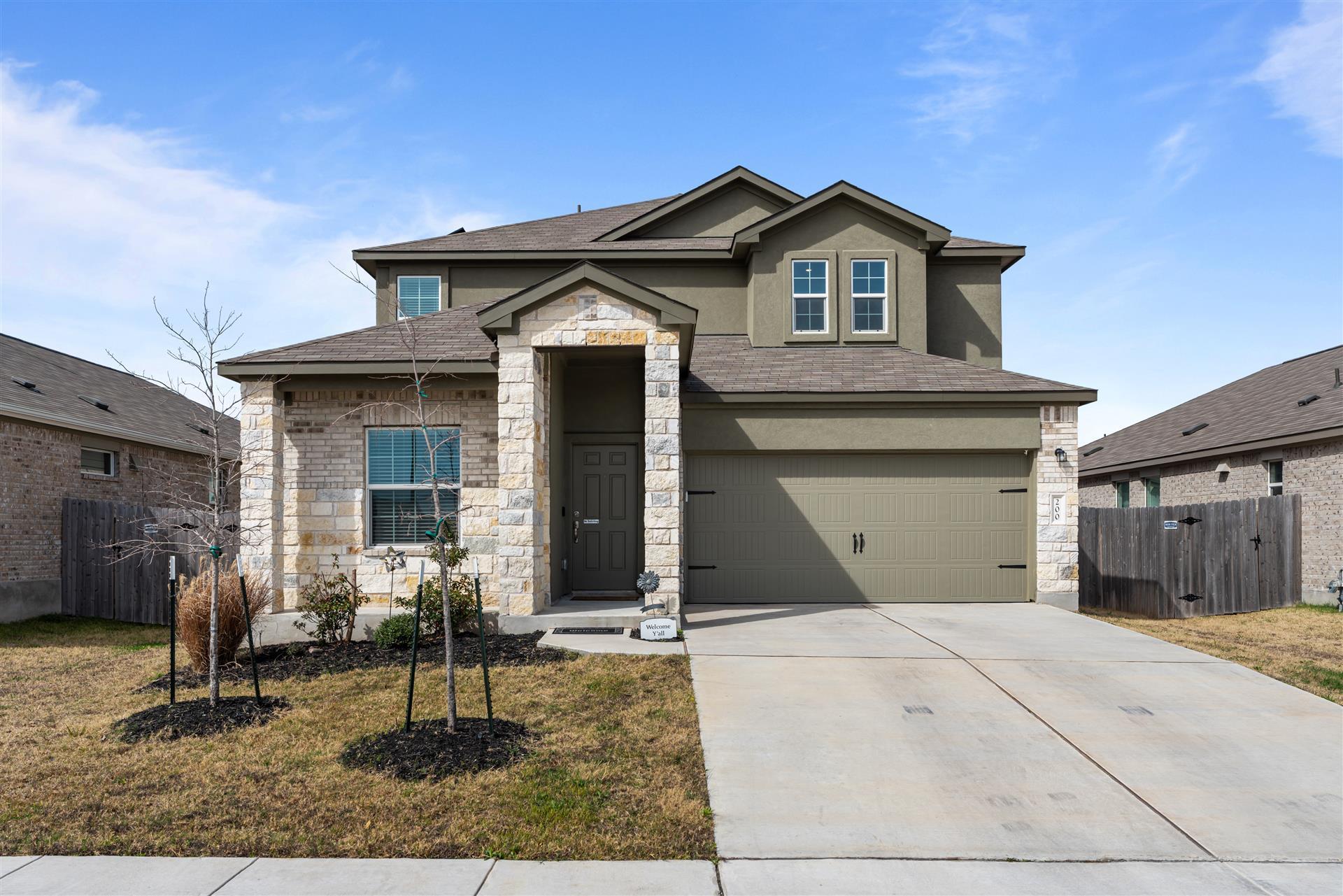200 Montego St, Hutto, TX 78634