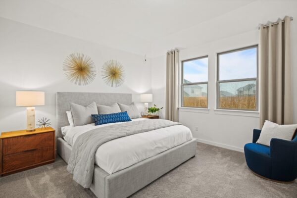 446 Lucky Ave, Elgin