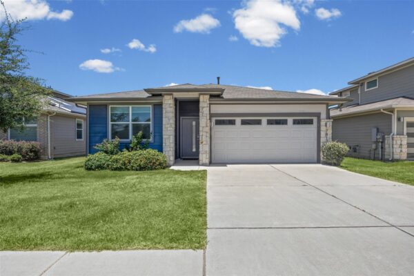 7812 City Top Blvd, Austin