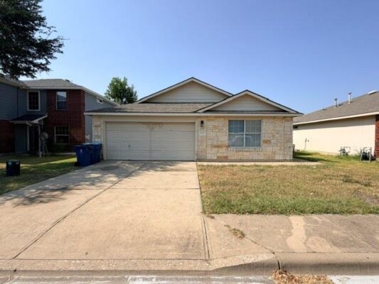 18421 Crestwind Cv, Elgin