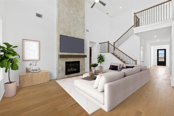 905 S Hemingway Loop, Liberty Hill