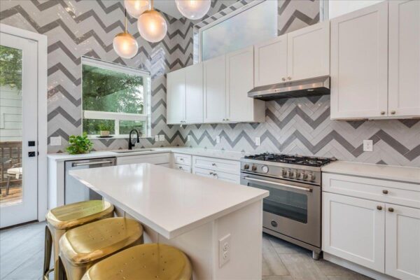 1214 Delano St #1, Austin