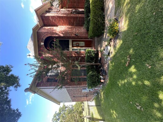 2007 Golden Bear Dr, Round Rock