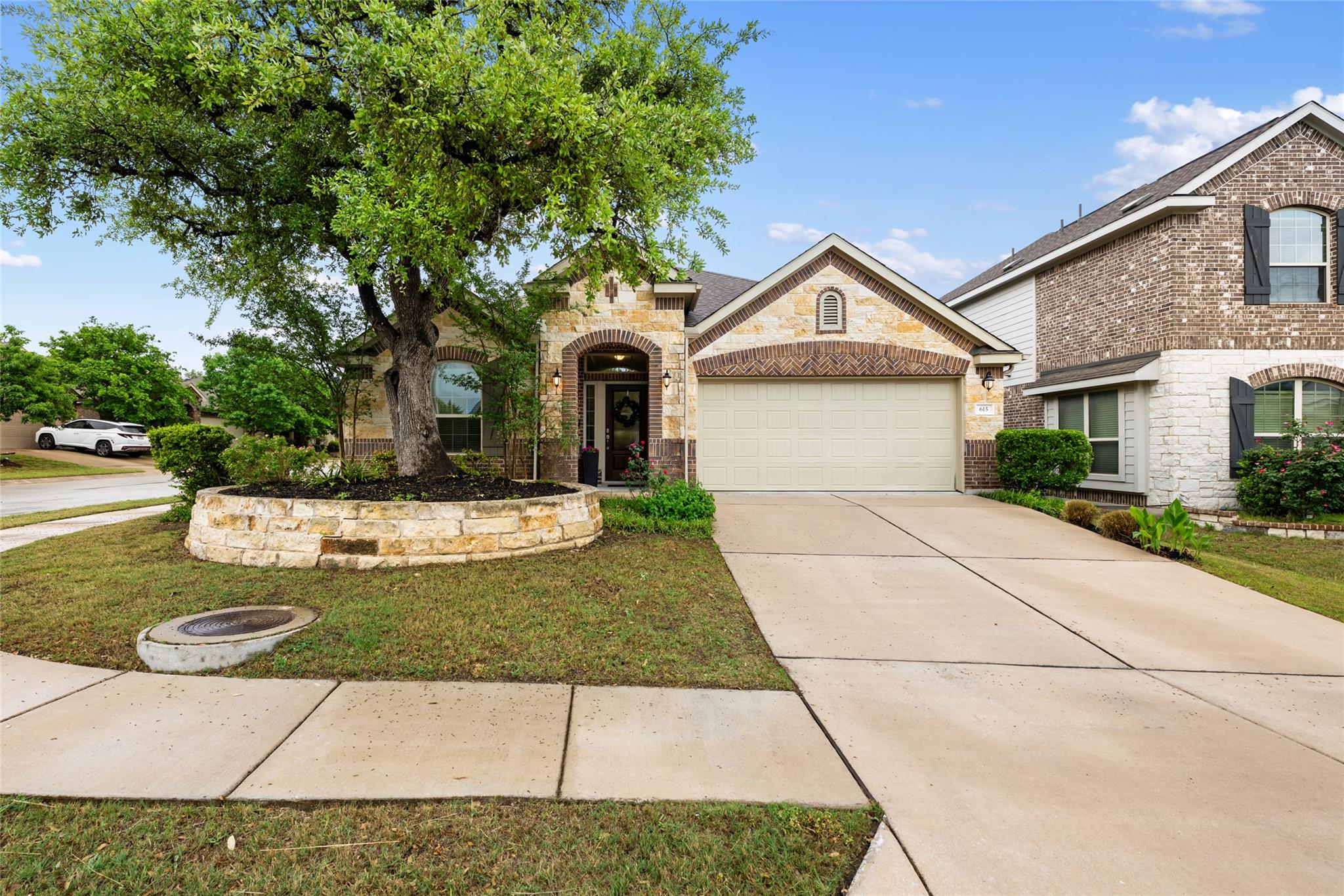 615 Linares Ln, Austin