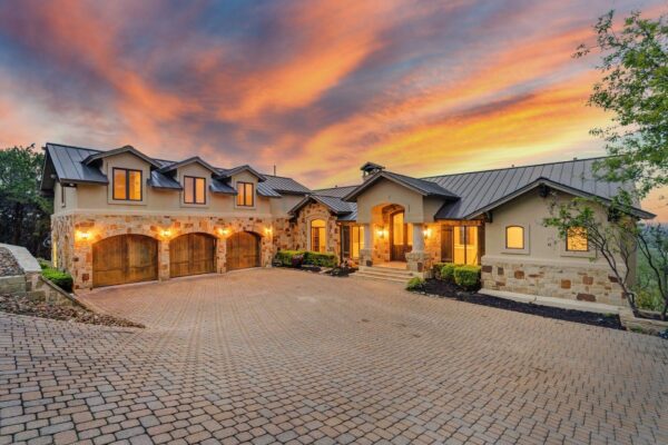 9104 Atwater Cv, Austin