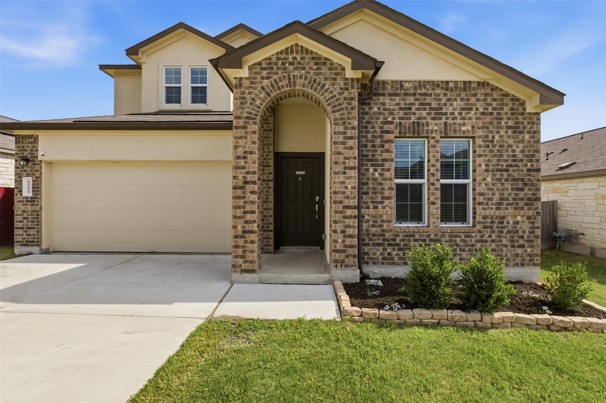 6009 Amalea Ln, Round Rock