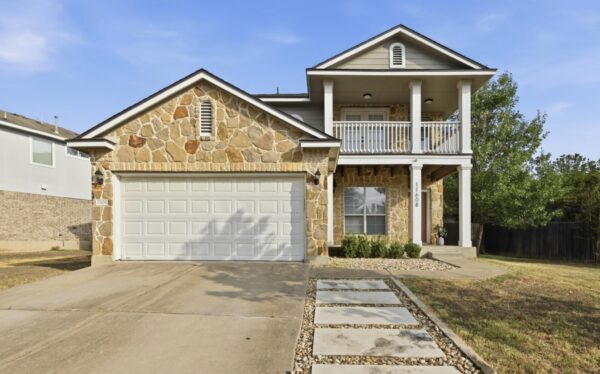 11608 Paul E Anderson Dr, Austin