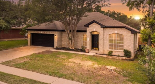 412 Tamara Dr, Georgetown