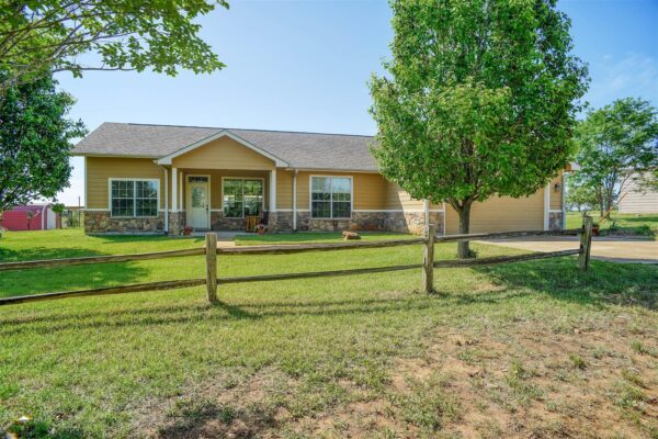 937 Highway 21 None E, Bastrop