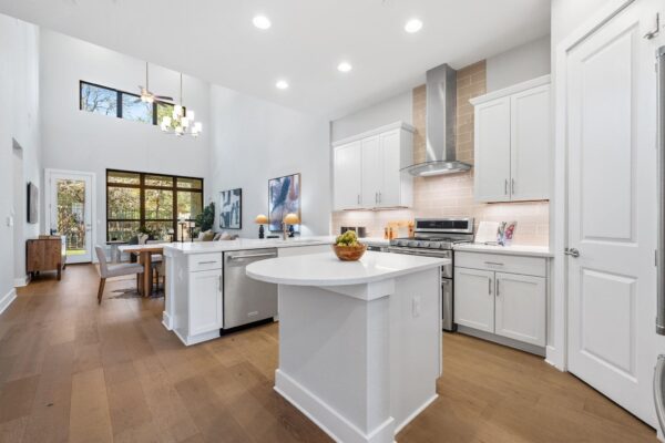 4323 Spicewood Springs Rd #9, Austin