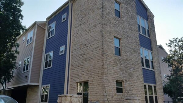 2414 Longview St #206, Austin