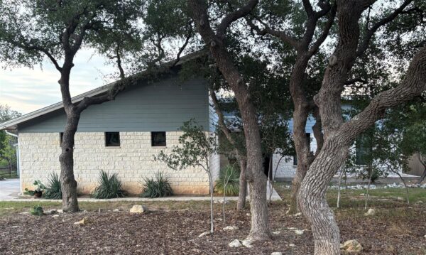 172 Bluff Trl, Dripping Springs