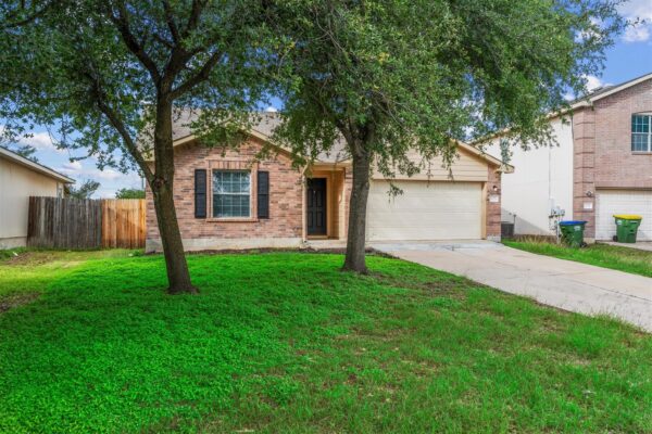 18224 Canopy Ln, Manor