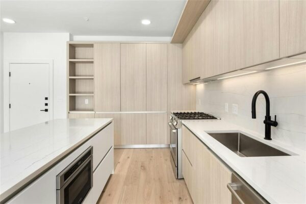 2209 S 1st St #332, Austin