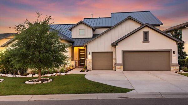 2536 Costa Del Sol Dr, Leander