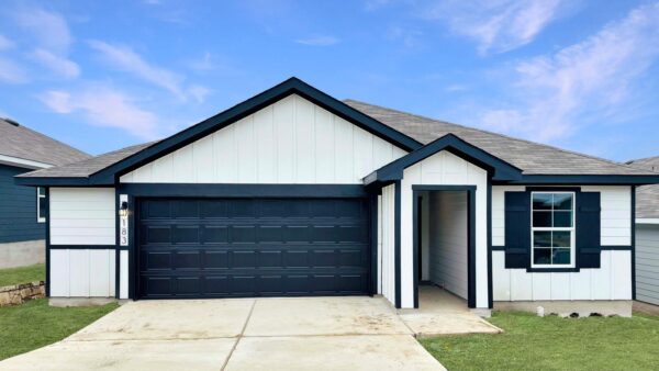 183 Balmorehea St, Kyle