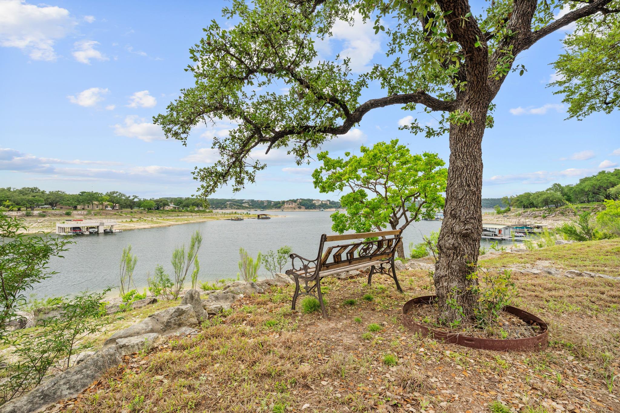 1106 Hurst Holw, Austin