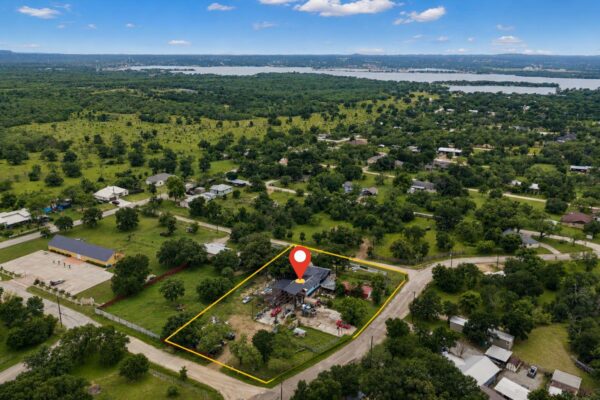 1503 Kingsoak Dr, Marble Falls