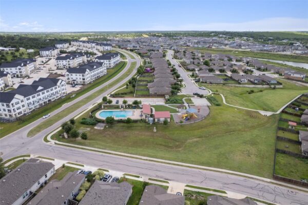 15212 Purple Drop Cv, Del Valle