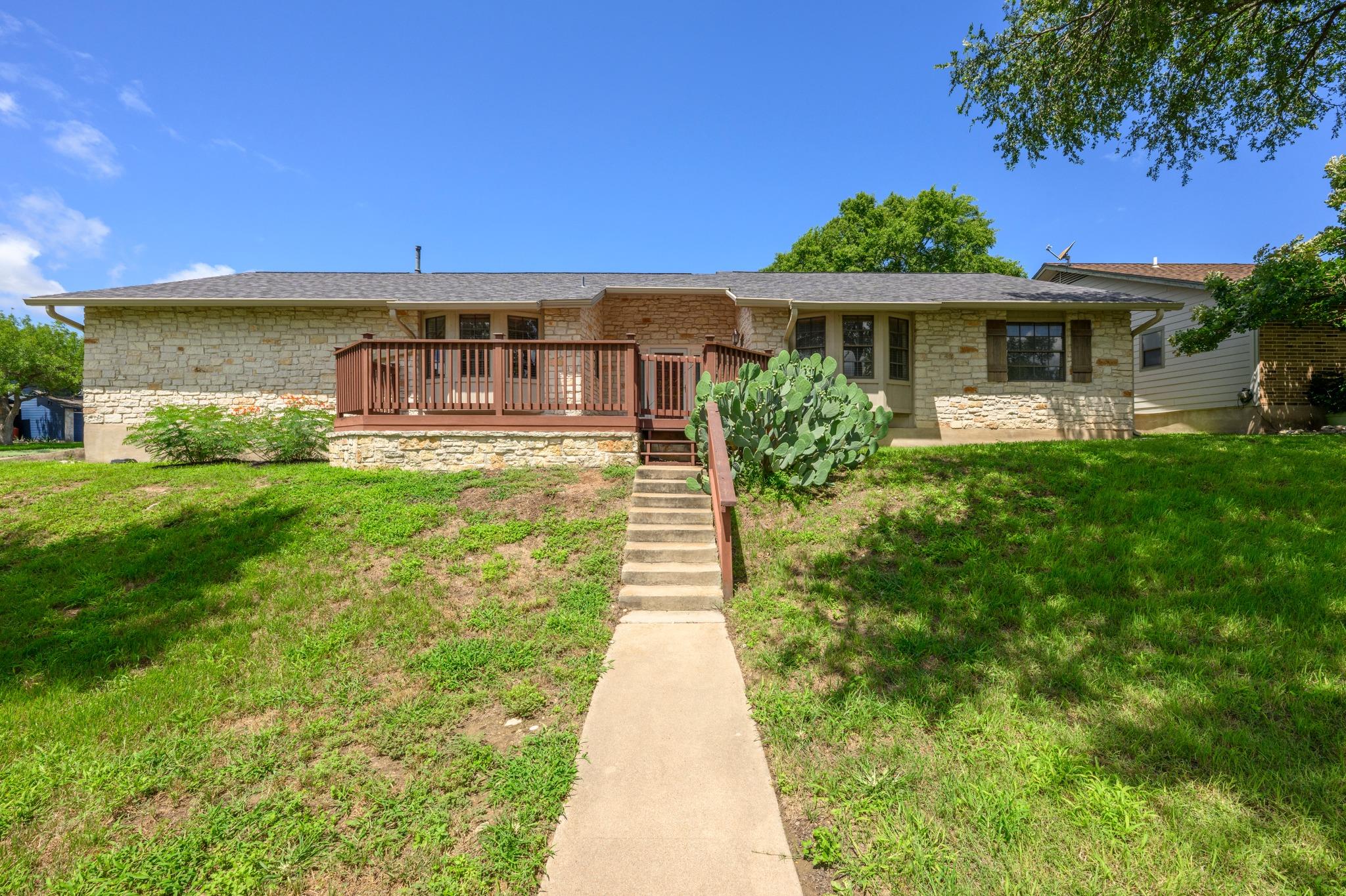 7210 Smokey Hill Rd, Austin, TX 78736