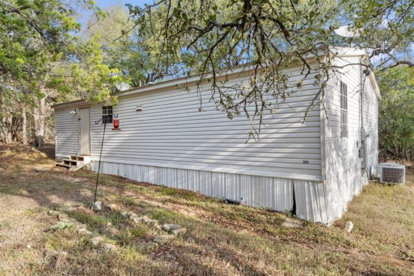 743 Oak Mdws, San Marcos
