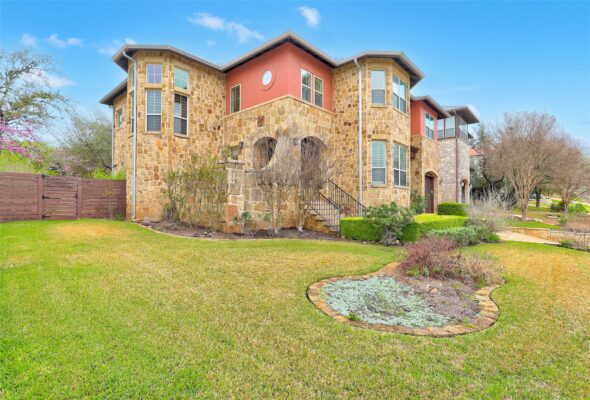 816 Stonewall Ridge Ln, Austin