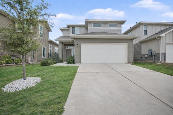 10807 Sentinel Dr, Austin