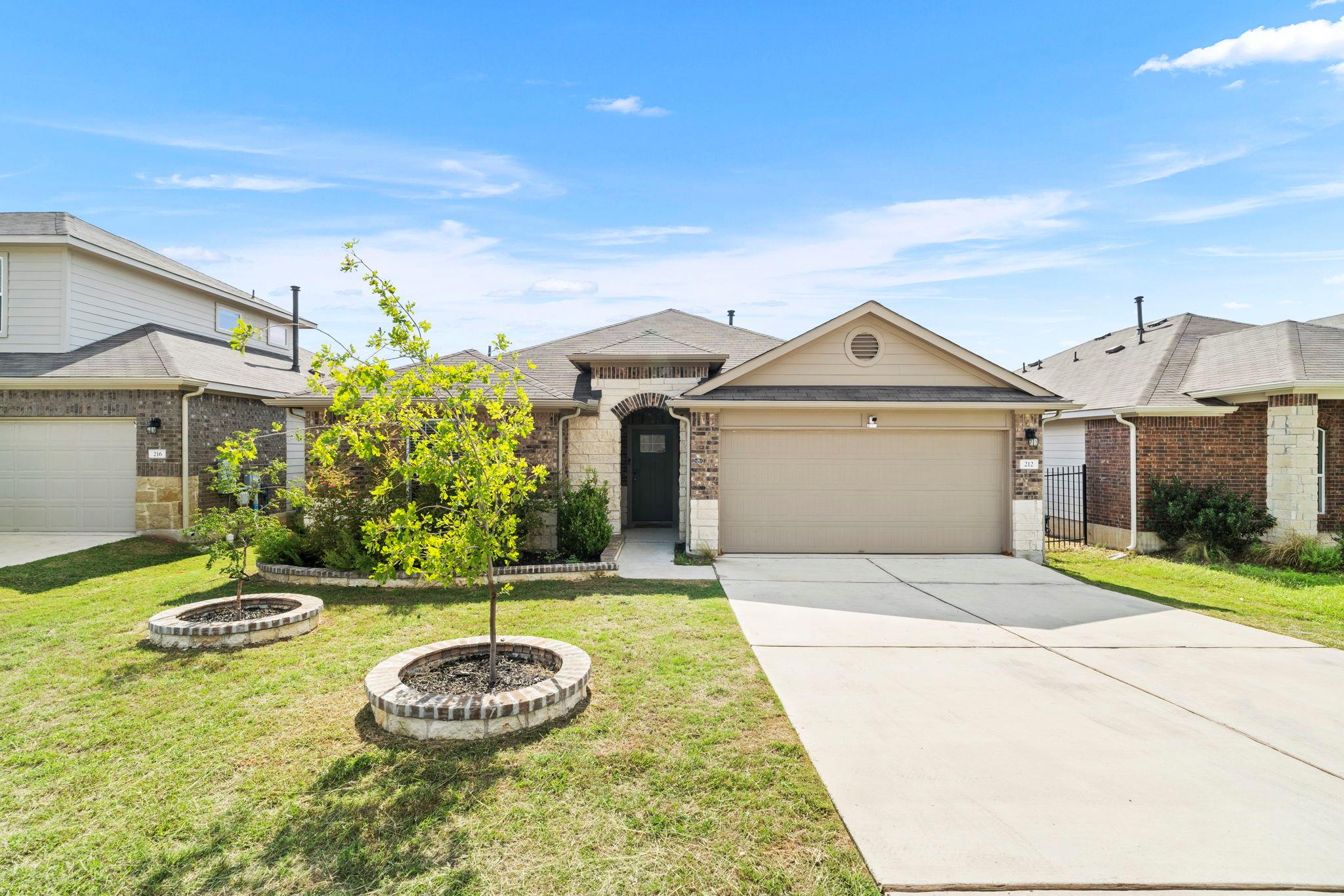 212 Royal Palm Way, Leander, TX 78641