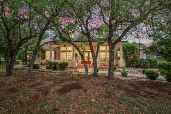 201 Shady Oaks Trl, Liberty Hill