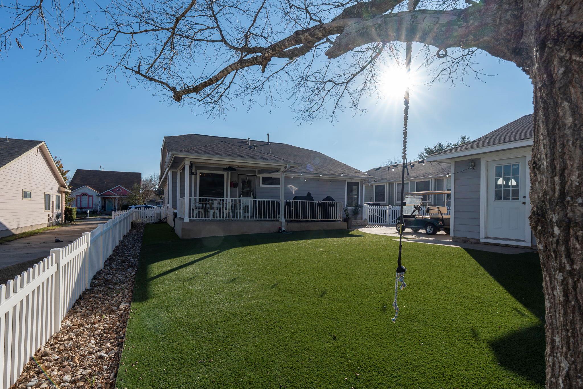 175 Wetzel None, Kyle, TX 78640