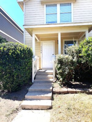 115A Auction Oak None #A, Kyle
