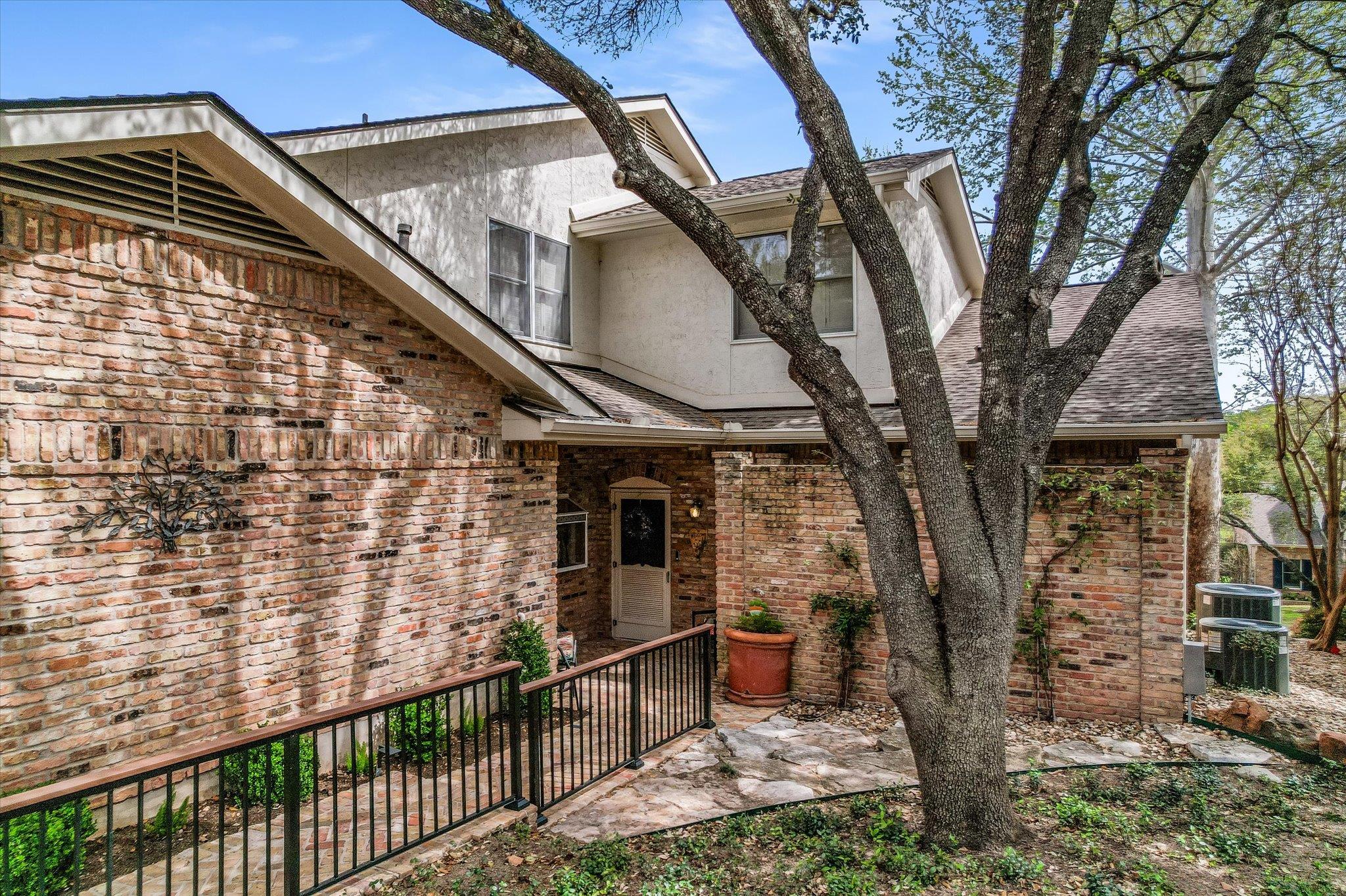 3907C Belmont Park Dr, Austin, TX 78746