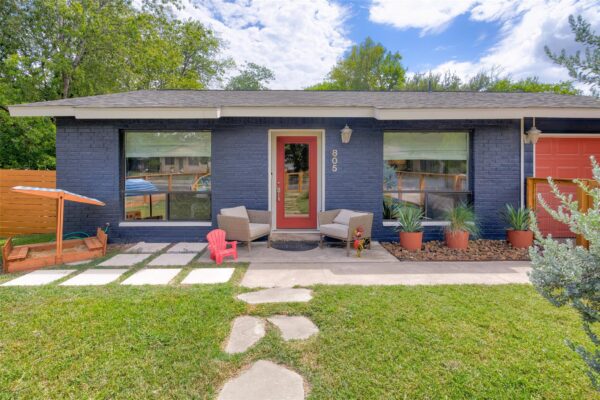 805 Cardiff Dr, Austin
